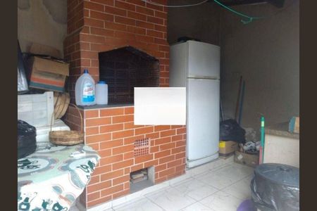 Casa à venda com 3 quartos, 225m² em Vila Pires, Santo André