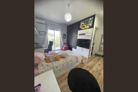 Casa à venda com 4 quartos, 500m² em Parque Terra Nova II, São Bernardo do Campo