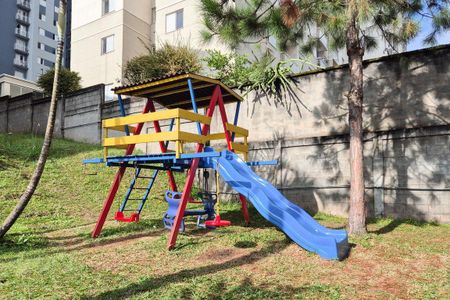 Apartamento à venda com 44m², 2 quartos e 1 vaga Apartamento à venda com 44m², 2 quartos e 1 vagaÁrea comum - Playground