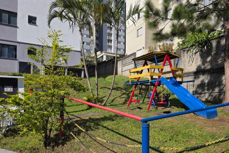 Apartamento à venda com 44m², 2 quartos e 1 vaga Apartamento à venda com 44m², 2 quartos e 1 vagaÁrea comum - Playground