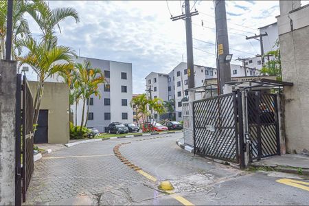 Apartamento à venda com 44m², 2 quartos e 1 vaga Apartamento à venda com 44m², 2 quartos e 1 vagaFachada