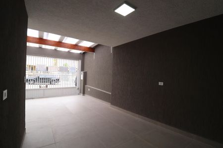 Casa à venda com 100m², 2 quartos e 3 vagasGaragem