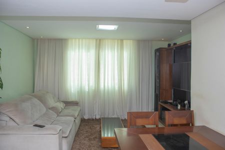 Sala de apartamento para alugar com 3 quartos, 102m² em Colégio Batista, Belo Horizonte