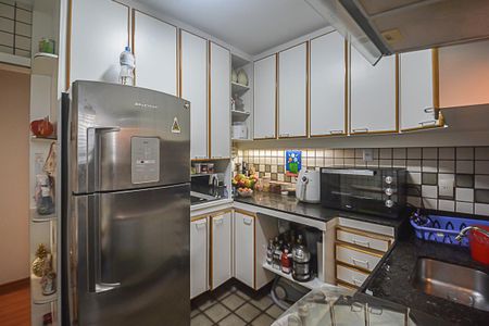 Apartamento à venda com 75m², 3 quartos e 1 vaga Apartamento à venda com 75m², 3 quartos e 1 vagaCozinha