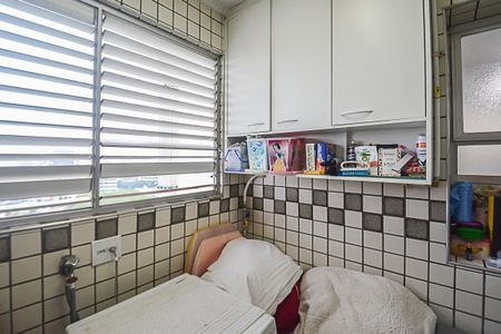 Apartamento à venda com 75m², 3 quartos e 1 vaga Apartamento à venda com 75m², 3 quartos e 1 vagaÁrea de Serviço