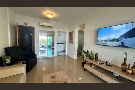 Sala de apartamento para alugar com 2 quartos, 78m² em Barra da Tijuca, Rio de Janeiro