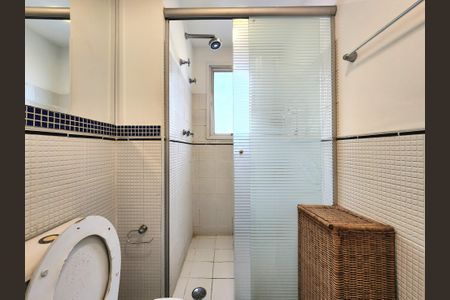 Apartamento para alugar com 48m², 1 quarto e 1 vaga Apartamento para alugar com 48m², 1 quarto e 1 vagaBanheiro da Suíte