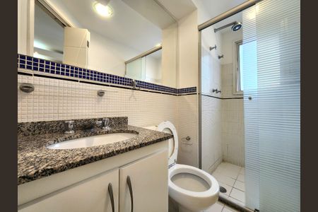 Apartamento para alugar com 48m², 1 quarto e 1 vaga Apartamento para alugar com 48m², 1 quarto e 1 vagaBanheiro da Suíte