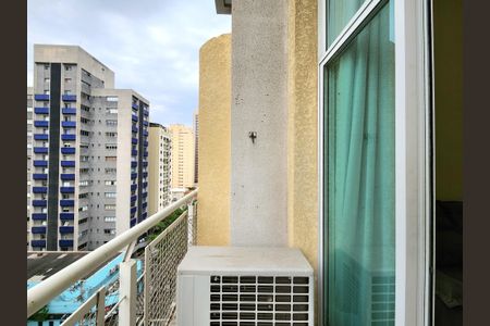 Apartamento para alugar com 48m², 1 quarto e 1 vaga Apartamento para alugar com 48m², 1 quarto e 1 vagaVaranda