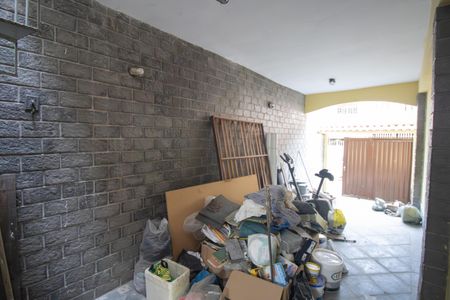 Casa para alugar com 60m², 2 quartos e 2 vagas Casa para alugar com 60m², 2 quartos e 2 vagasGaragem