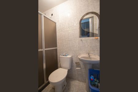 Casa para alugar com 60m², 2 quartos e 2 vagas Casa para alugar com 60m², 2 quartos e 2 vagasBanheiro 2