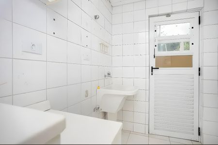 Casa para alugar com 154m², 3 quartos e 1 vaga Casa para alugar com 154m², 3 quartos e 1 vagaLavanderia