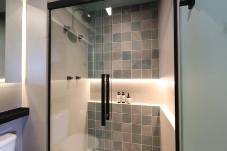 Apartamento à venda com 69m², 2 quartos e 1 vagaBanheiro Social