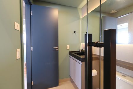 Apartamento à venda com 69m², 2 quartos e 1 vagaBanheiro Social