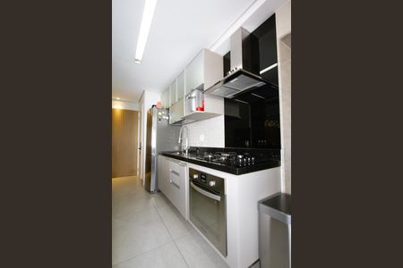 Apartamento à venda com 83m², 3 quartos e 2 vagasCozinha