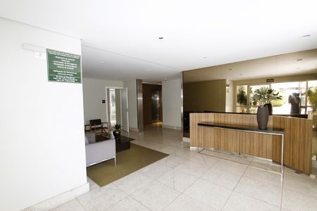 Apartamento à venda com 83m², 3 quartos e 2 vagasHall