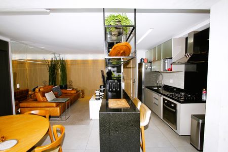 Apartamento à venda com 83m², 3 quartos e 2 vagasCozinha