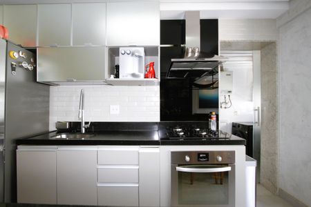 Apartamento à venda com 83m², 3 quartos e 2 vagasCozinha