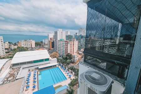 Vista do Quarto de apartamento para alugar com 1 quarto, 55m² em Barra, Salvador
