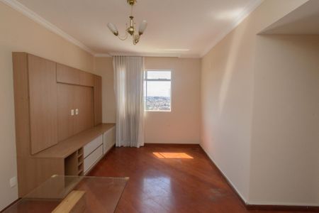 Sala de apartamento à venda com 3 quartos, 90m² em Ind. Santa Rita, Contagem