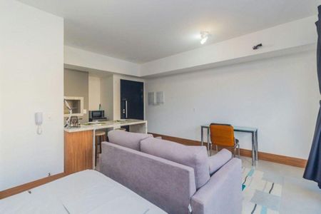 Sala/Quarto de kitnet/studio para alugar com 1 quarto, 36m² em Boa Vista, Porto Alegre