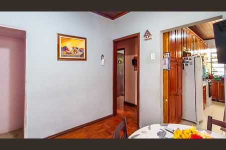 Sala de casa à venda com 3 quartos, 150m² em Cavalhada, Porto Alegre