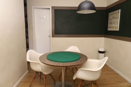 Apartamento para alugar com 51m², 2 quartos e 1 vagaÁrea comum - Salão de festas