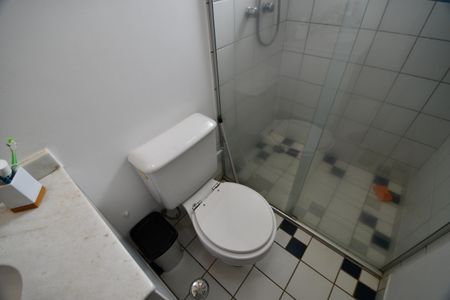 Casa de condomínio à venda com 180m², 5 quartos e 4 vagasBanheiro Suíte 2