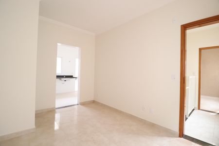 Sala de apartamento para alugar com 2 quartos, 50m² em Jardim Inconfidência, Uberlândia