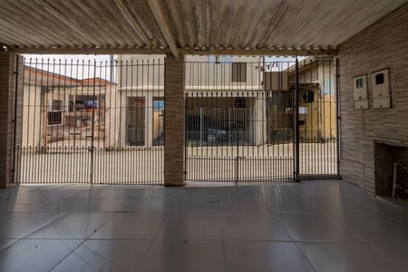 Casa para alugar com 50m², 1 quarto e 1 vaga Casa para alugar com 50m², 1 quarto e 1 vagaGaragem