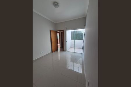 Quarto 1 de casa de condomínio para alugar com 3 quartos, 104m² em Alto Umuarama, Uberlândia