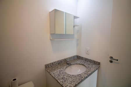 Apartamento para alugar com 63m², 2 quartos e 1 vaga Apartamento para alugar com 63m², 2 quartos e 1 vagaBanheiro