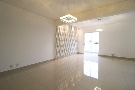 Sala 2 de apartamento para alugar com 4 quartos, 198m² em Umuarama, Uberlândia