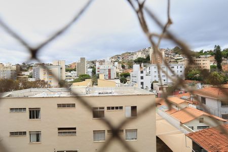 Apartamento para alugar com 165m², 3 quartos e 2 vagas Apartamento para alugar com 165m², 3 quartos e 2 vagasVista do Quarto 2