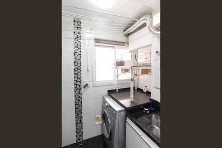 Apartamento à venda com 97m², 2 quartos e 2 vagas Apartamento à venda com 97m², 2 quartos e 2 vagasÁrea de Serviço