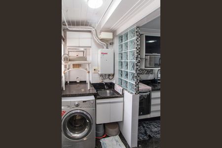 Apartamento à venda com 97m², 2 quartos e 2 vagas Apartamento à venda com 97m², 2 quartos e 2 vagasÁrea de Serviço