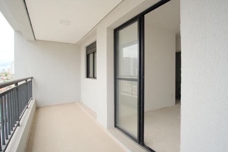 Varanda de apartamento à venda com 3 quartos, 68m² em Chácara Seis de Outubro, São Paulo