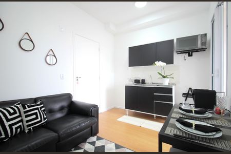 Sala de apartamento para alugar com 2 quartos, 30m² em Jardim Monte Kemel, São Paulo
