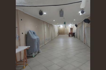 Casa para alugar com 4 quartos, 291m² em Jardim Nossa Senhora do Carmo, São Paulo