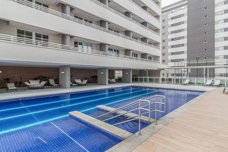 Apartamento à venda com 69m², 2 quartos e 1 vagaÁrea comum - Piscina