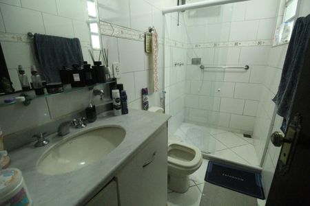 Casa para alugar com 599m², 6 quartos e 6 vagasBanheiro social 1