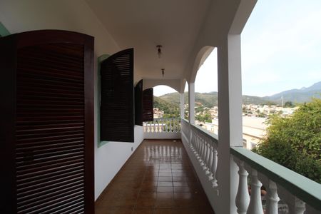 Casa para alugar com 599m², 6 quartos e 6 vagasSuíte 3 - Varanda