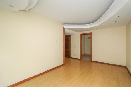 Sala de apartamento à venda com 3 quartos, 104m² em Petrópolis, Porto Alegre