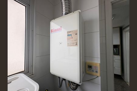 Casa à venda com 167m², 3 quartos e 4 vagas Casa à venda com 167m², 3 quartos e 4 vagasLavanderia