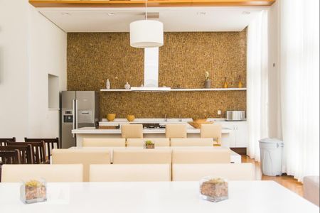 Casa à venda com 167m², 3 quartos e 4 vagas Casa à venda com 167m², 3 quartos e 4 vagasÁrea comum - Salão de festas