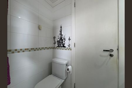 Casa à venda com 167m², 3 quartos e 4 vagas Casa à venda com 167m², 3 quartos e 4 vagasBanheiro da suíte 1