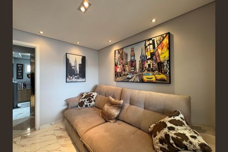 Casa à venda com 167m², 3 quartos e 4 vagas Casa à venda com 167m², 3 quartos e 4 vagasSala de TV