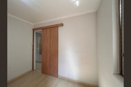 Quarto 1 de apartamento para alugar com 2 quartos, 55m² em Jardim Iris, São Paulo