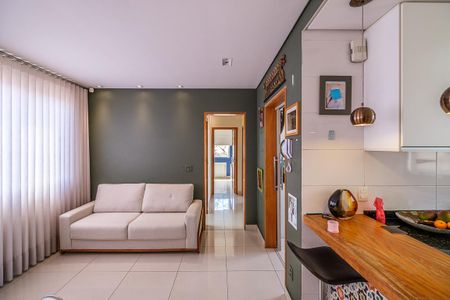 Sala de apartamento à venda com 3 quartos, 72m² em Concórdia, Belo Horizonte