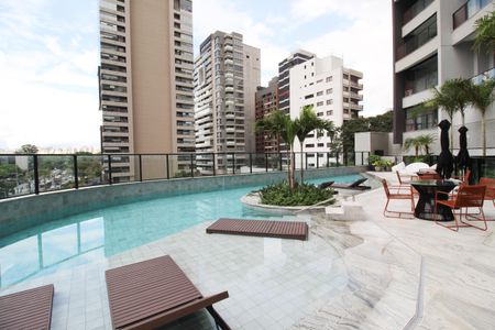 Apartamento para alugar com 36m², 1 quarto e 1 vagaÁrea comum - Piscina